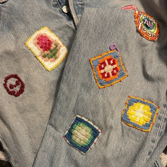 handmade set of four nature-themed crochet patches - Picture 2 of 3